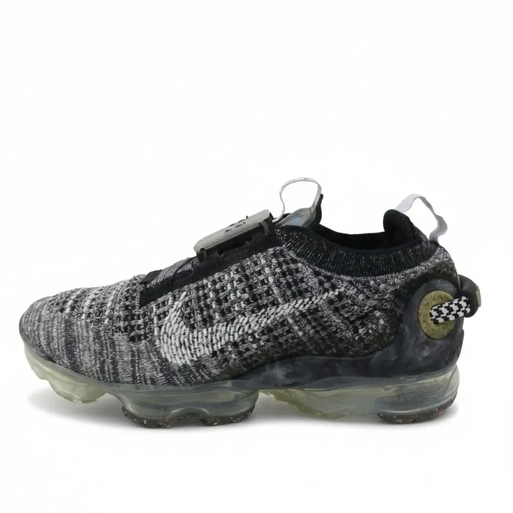 Nike Women's US Size 8 Vapormax 2020 Flyknit Shoes Black/Grey CT1933-002  EU 39